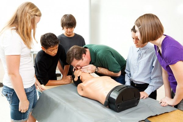 Read more about the article Workplace First Aid Refresher